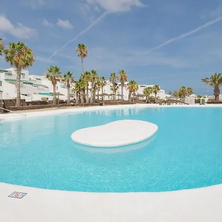 Lanzahost Ona Villa Costa Teguise