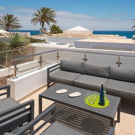 Lanzahost Ona Villa Costa Teguise